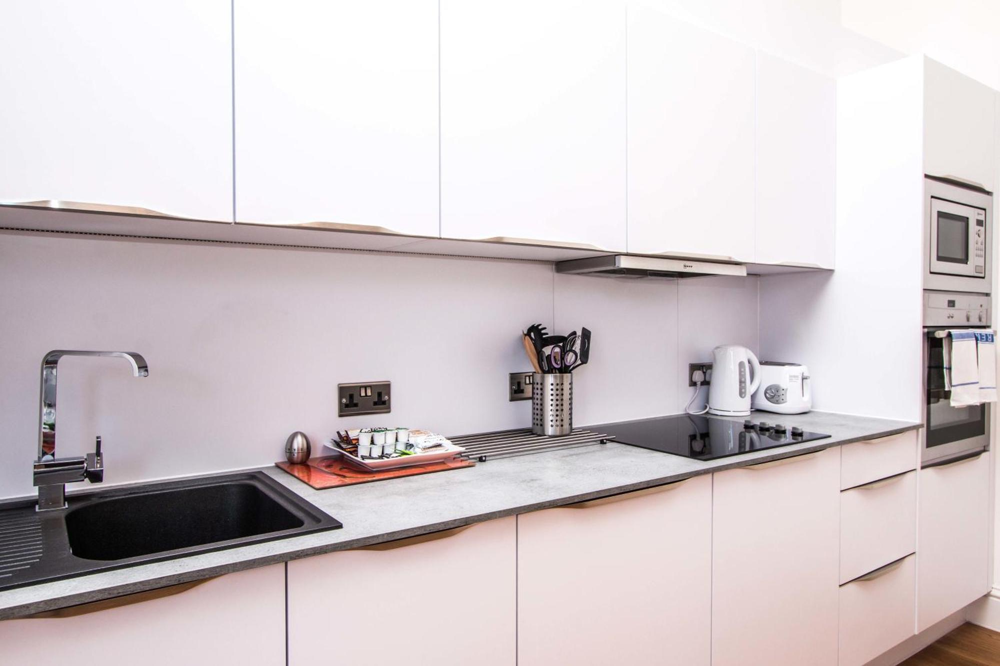 Beaufort House Apartments From Your Stay 브리스틀 객실 사진