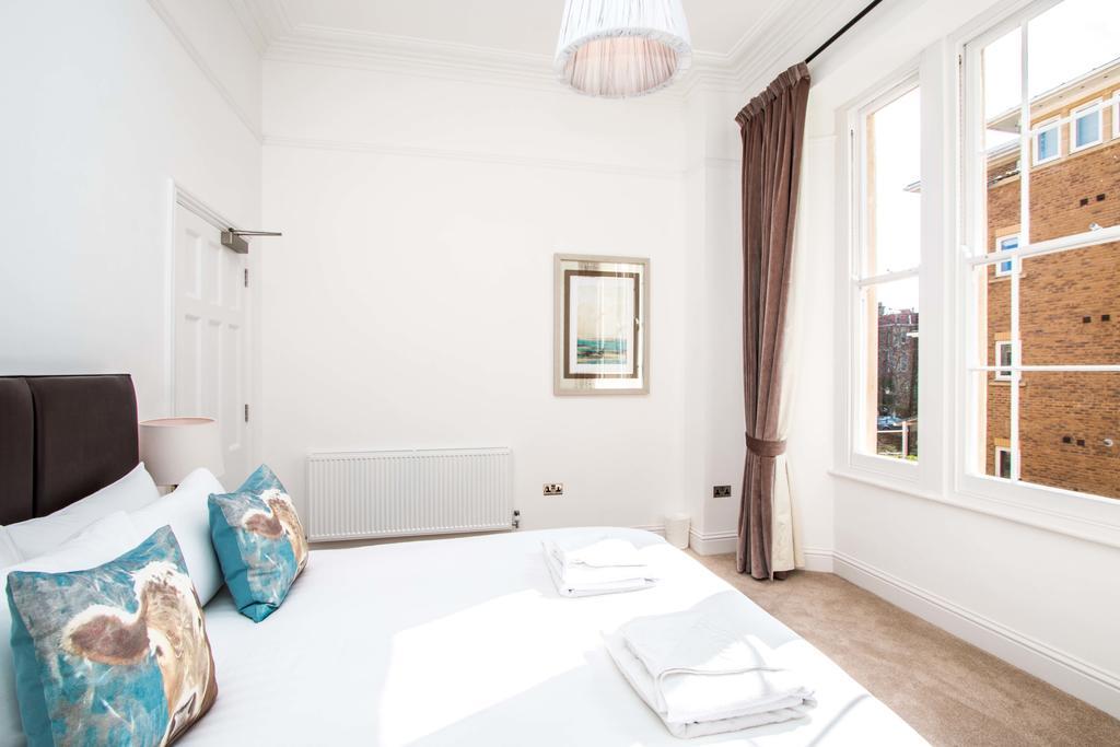 Beaufort House Apartments From Your Stay 브리스틀 객실 사진