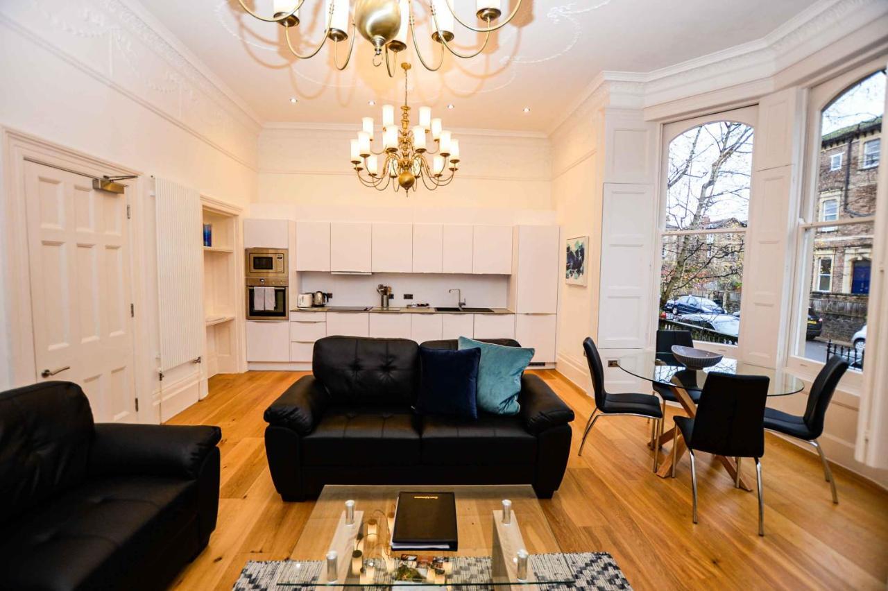 Beaufort House Apartments From Your Stay 브리스틀 외부 사진